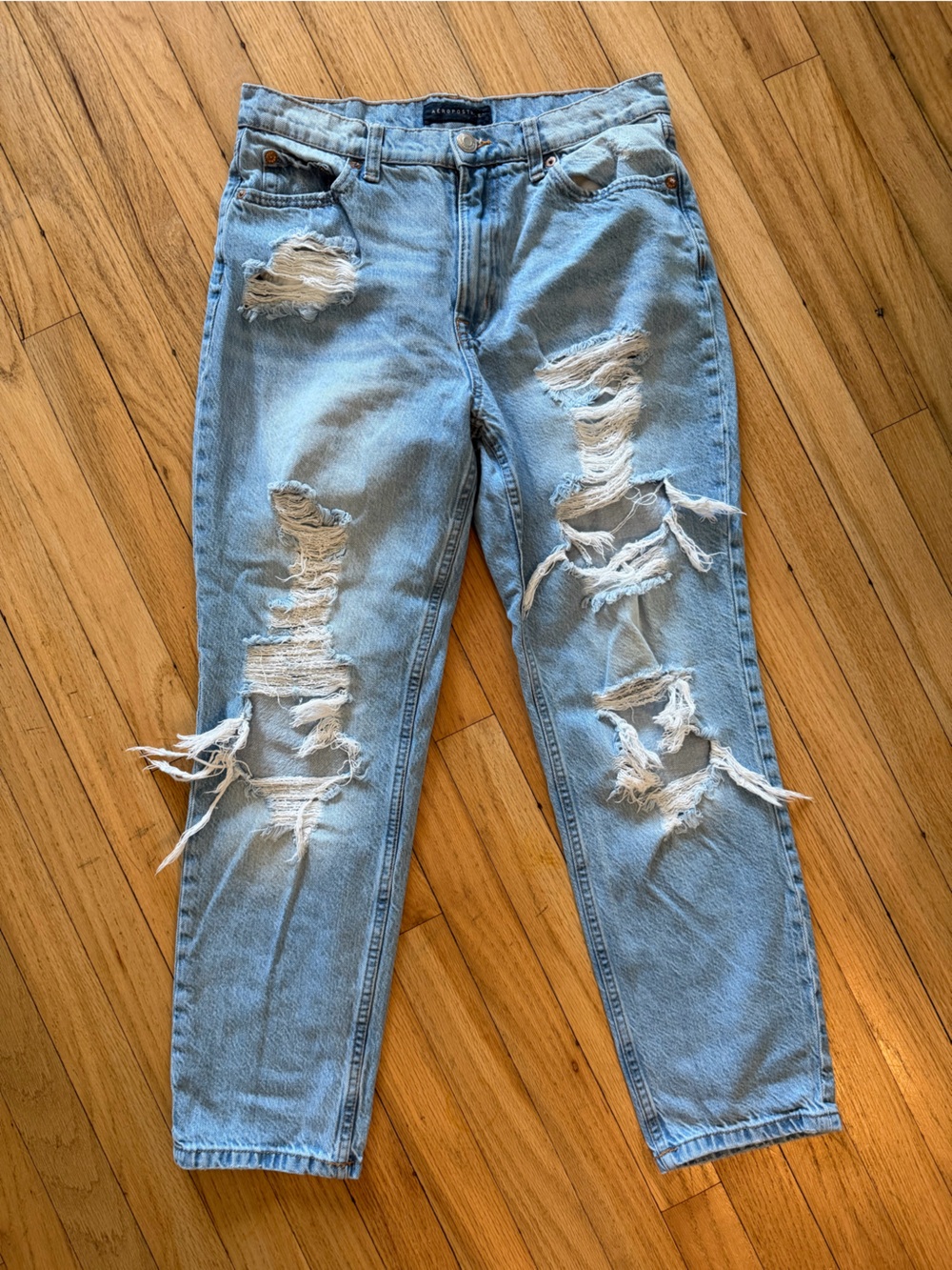 Aeropostale Light Blue Ripped Mom Jeans